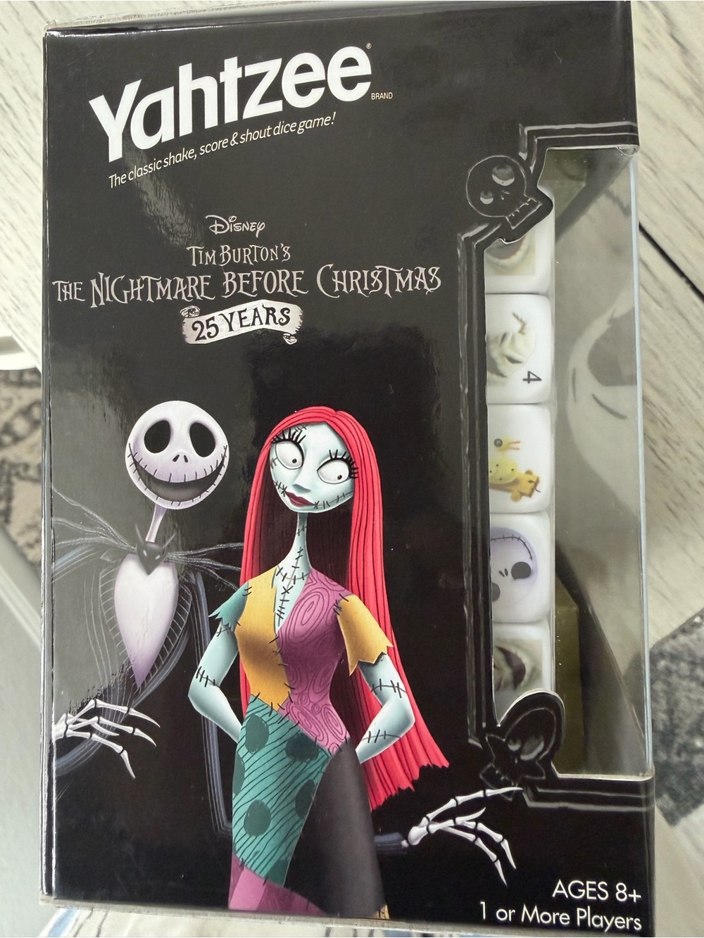 NIB Disney Yahtzee The Nightmare Before Christmas 25 Years Anniversary Game - Picture 4 of 7